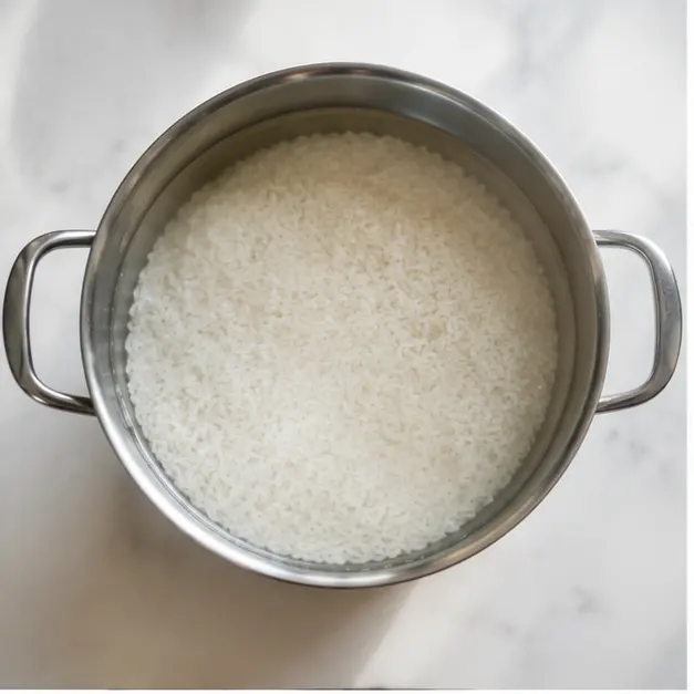 Step 1: Rinsing the rice